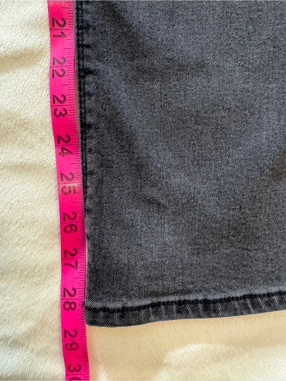 Hudson Jeans versatile black